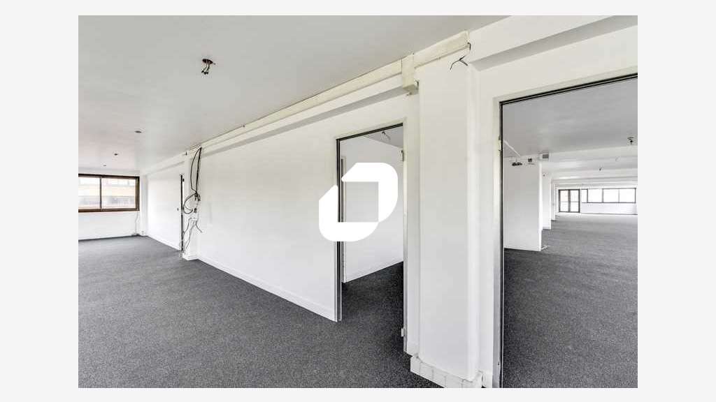 A louer Bureaux 161m² Palaiseau