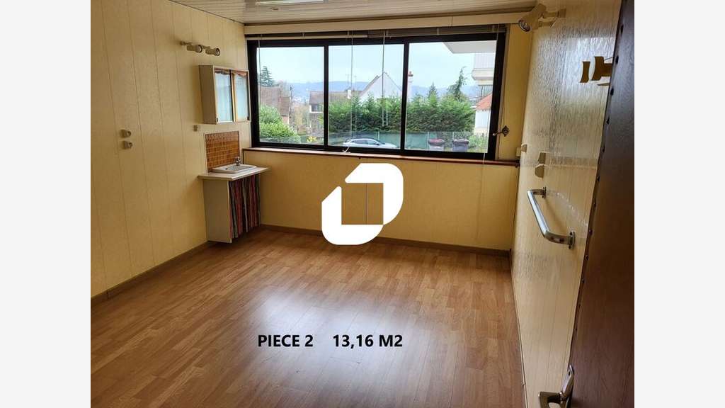 A louer Bureaux 152m² Palaiseau