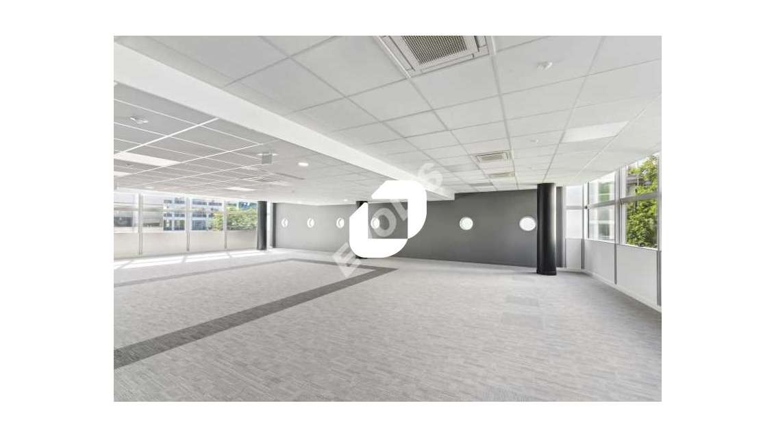 A louer Bureaux 422m² Pantin