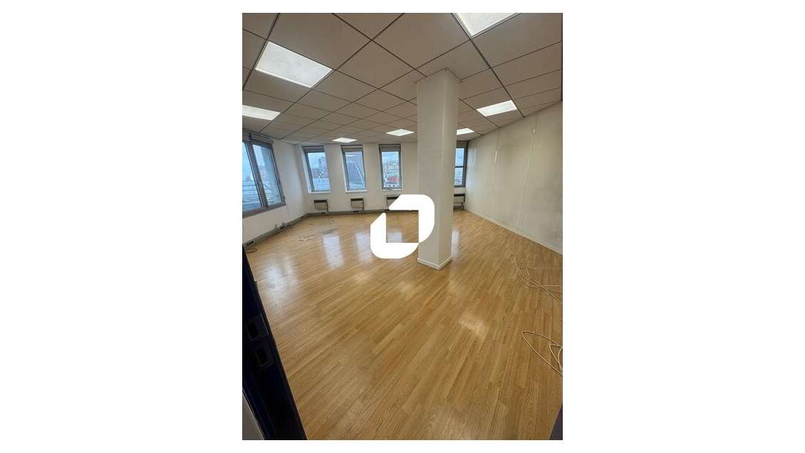 A louer Bureaux 74m² Pantin
