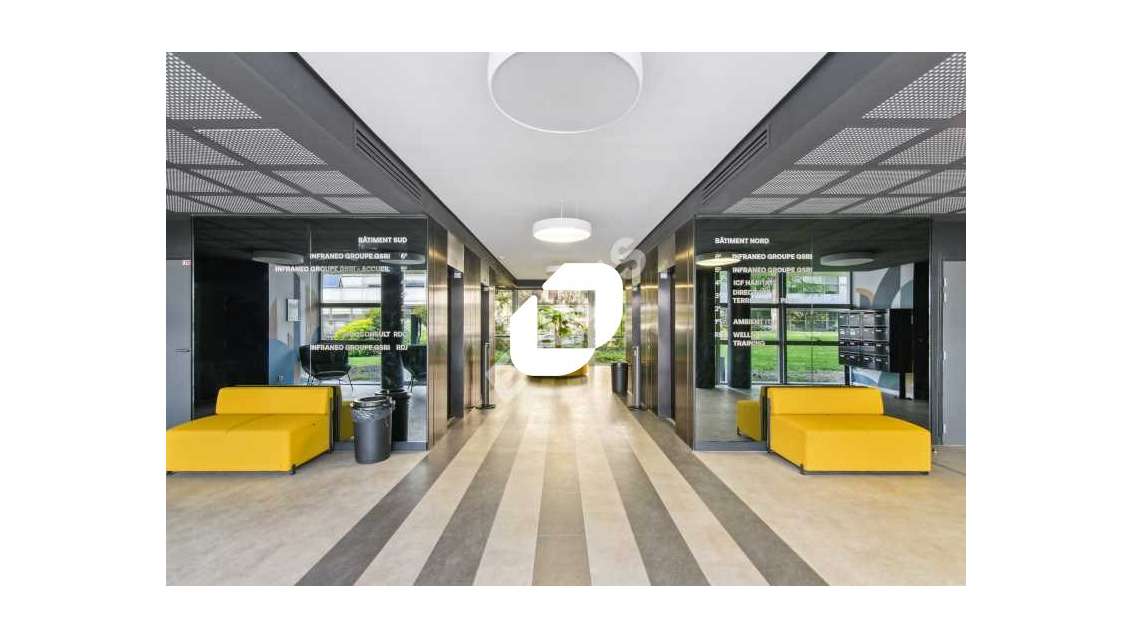 A louer Bureaux 1568m² Pantin