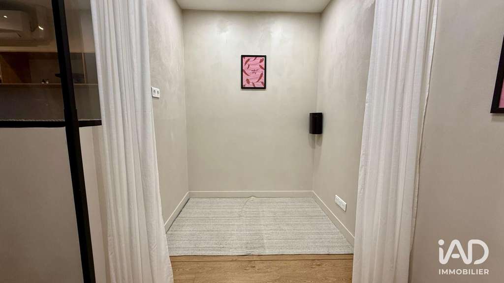 A louer locaux lumineux 106m² RDC à Pantin