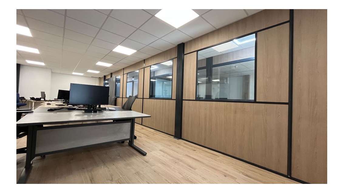 A louer bureaux en parfait état avec vue arborée