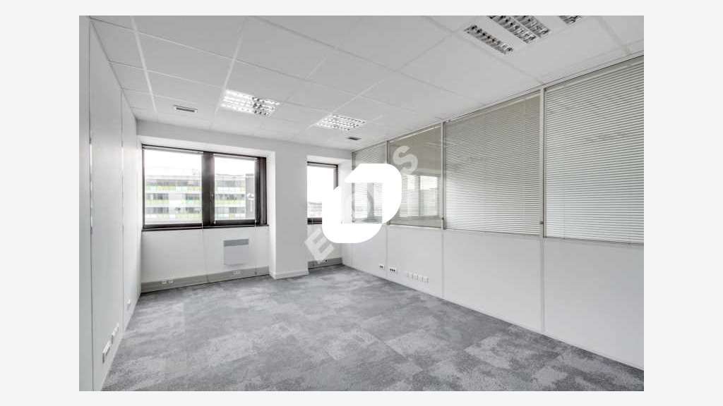 A louer Bureaux 676m² Pantin