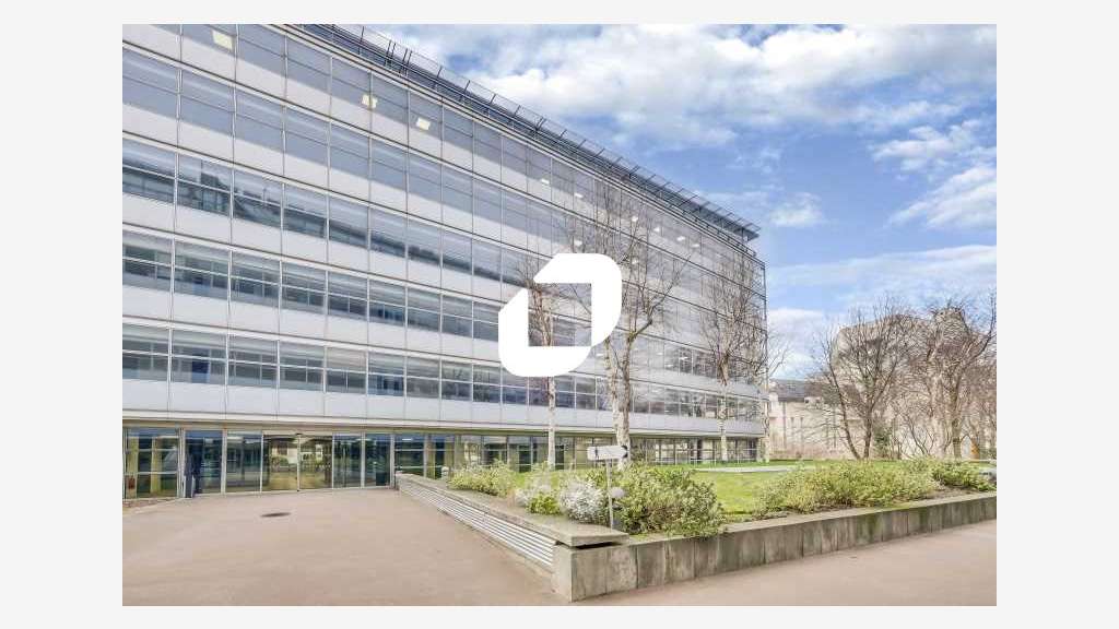 A louer Bureaux 977m² Pantin