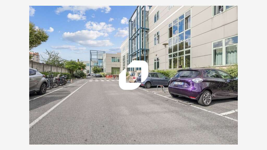A louer Bureaux 335m² Pantin