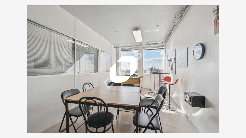 A louer Bureaux 223m² Pantin