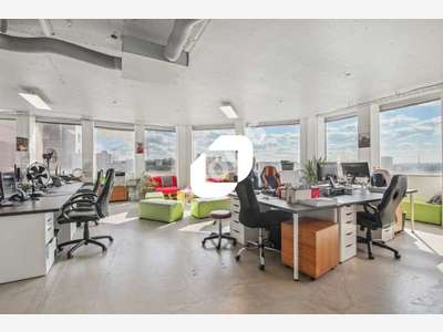 A louer Bureaux 223m² Pantin