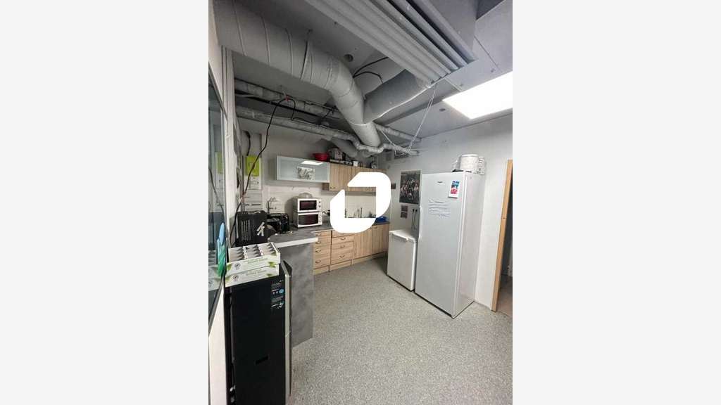 A louer Bureaux 223m² Pantin