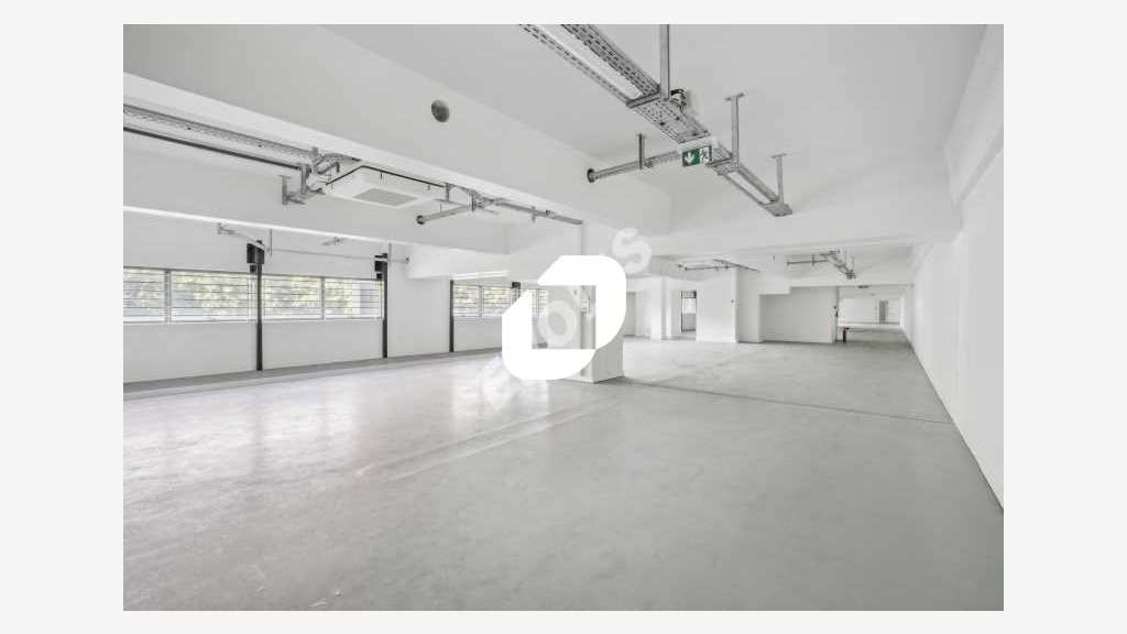 A louer Bureaux 689m² Pantin