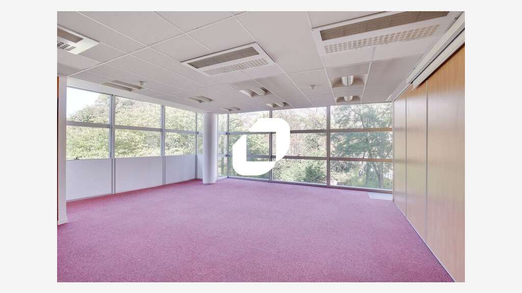 A louer Bureaux 977m² Pantin