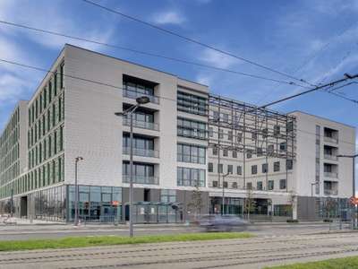 À louer bureaux 758m² à Paray-Vieille-Poste 