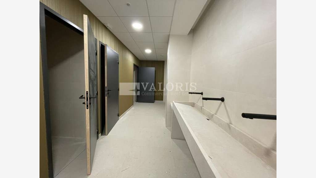 Bureaux neufs à partir de 174m² à louer à Genas