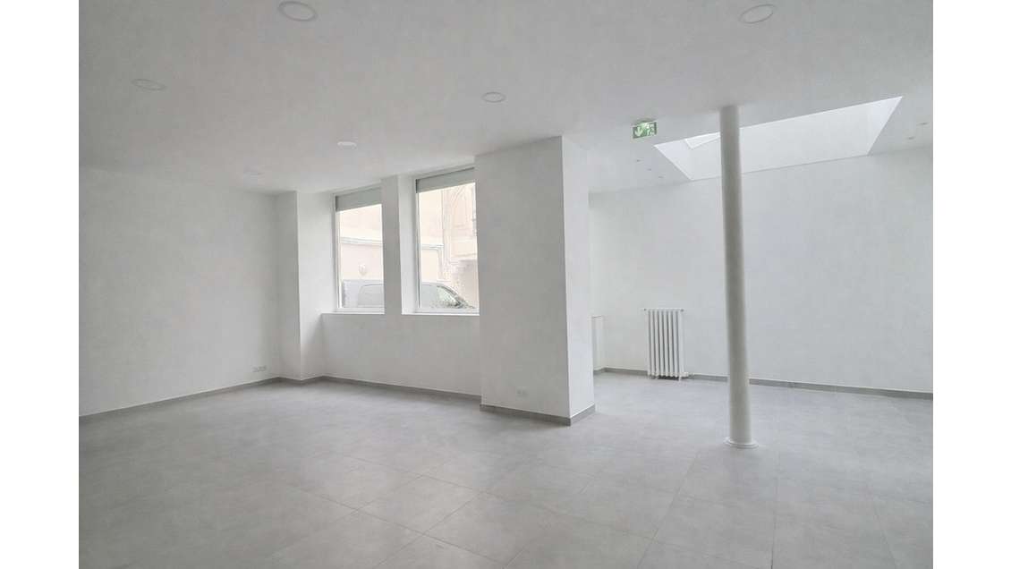 Location bureaux en duplex à Paris 10e Paradis