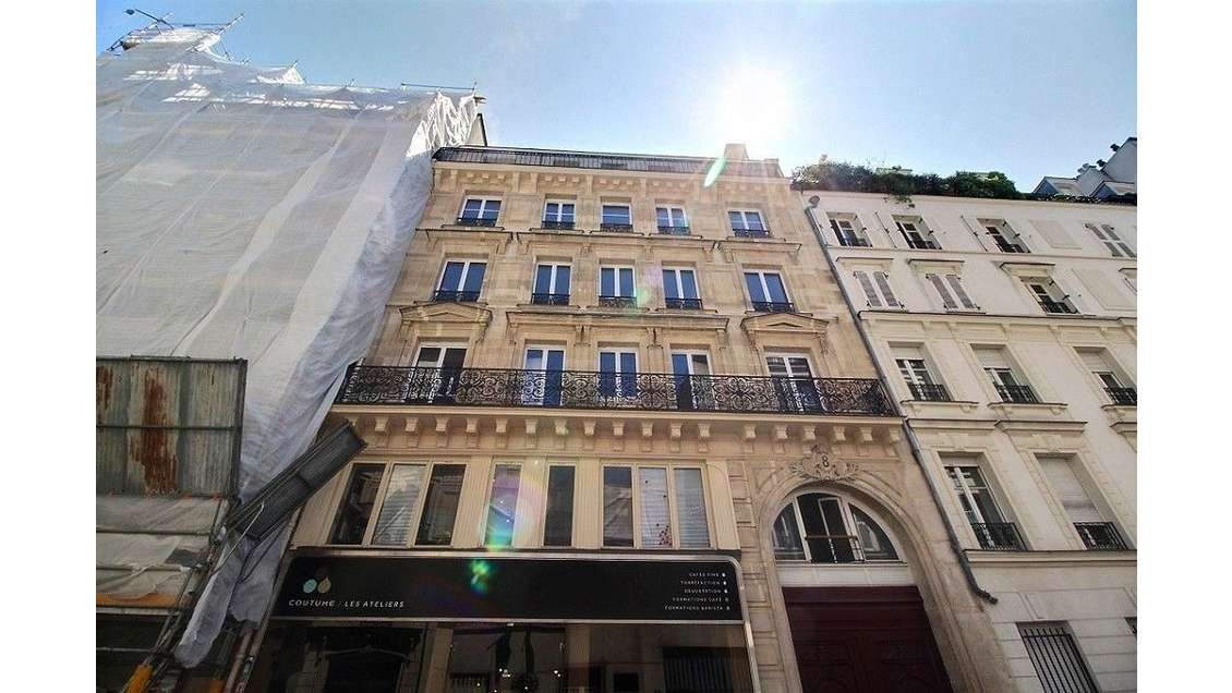 Location bureaux en duplex à Paris 10e Paradis