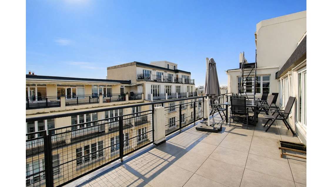 A louer bureaux 240m² Paris 10e Paradis/Hauteville