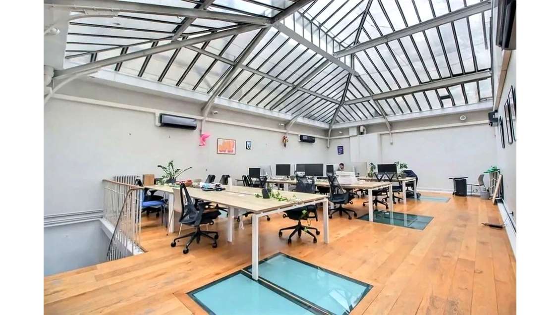 Location bureaux Coworking 200m² Paris 10ème