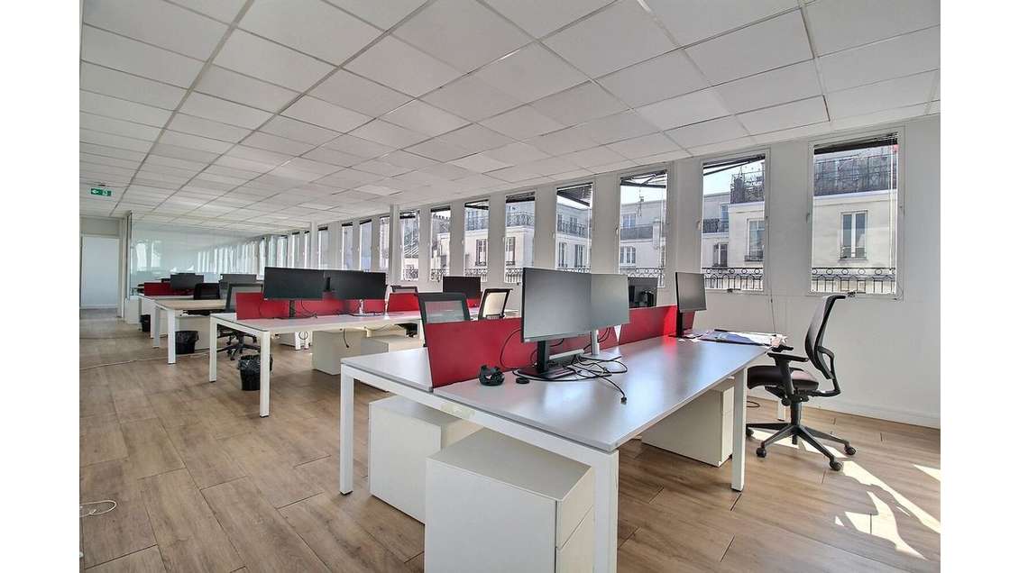 Location Bureaux 270m² Paris 10ème
