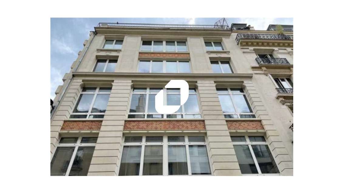 A louer Bureaux 335m² Paris