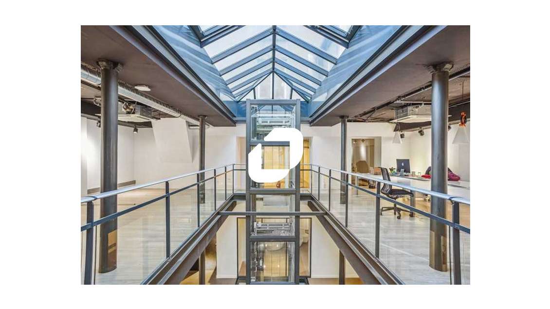 A louer Bureaux 617m² Paris