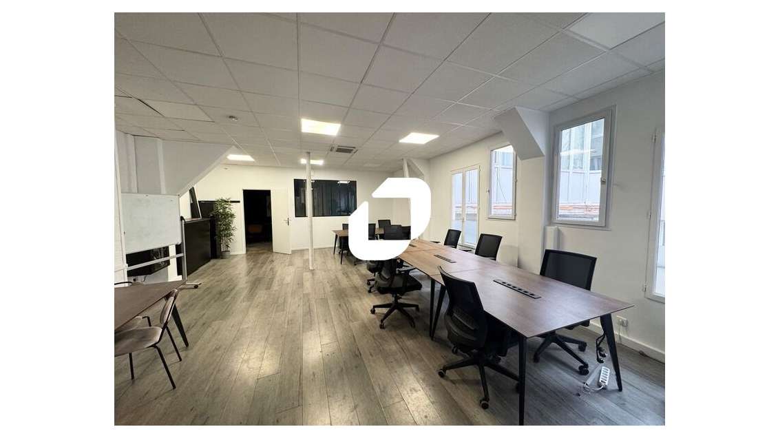 A louer Bureaux 95m² Paris