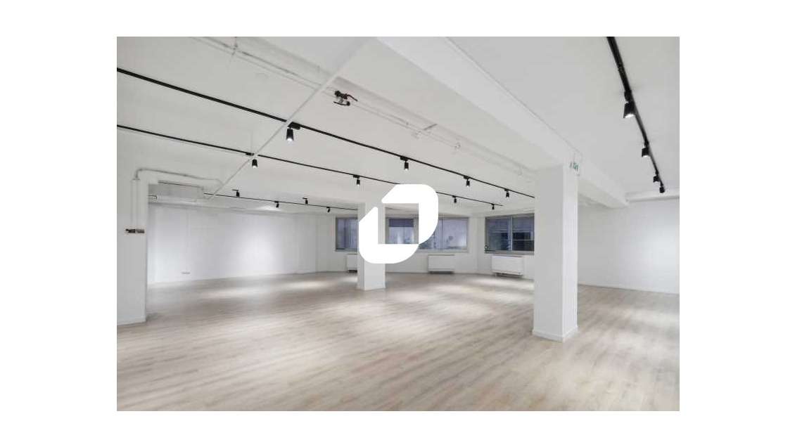 A louer Bureaux 210m² Paris