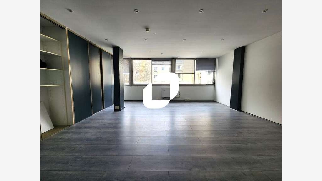 A louer Bureaux 43m² Paris