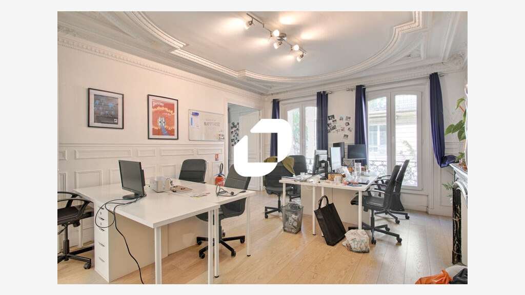 A louer Bureaux 165m² Paris