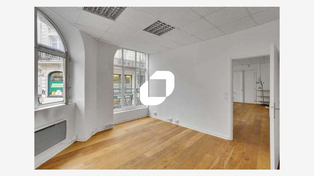A louer Bureaux 366m² Paris
