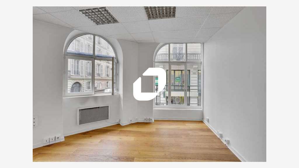 A louer Bureaux 366m² Paris