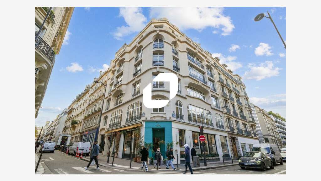 A louer Bureaux 366m² Paris