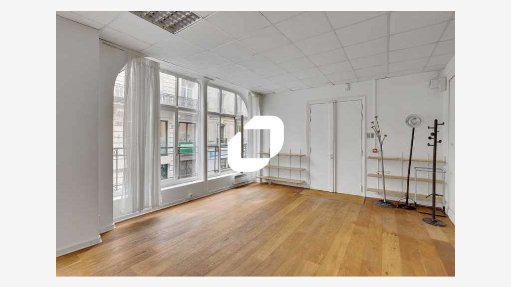 A louer Bureaux 366m² Paris