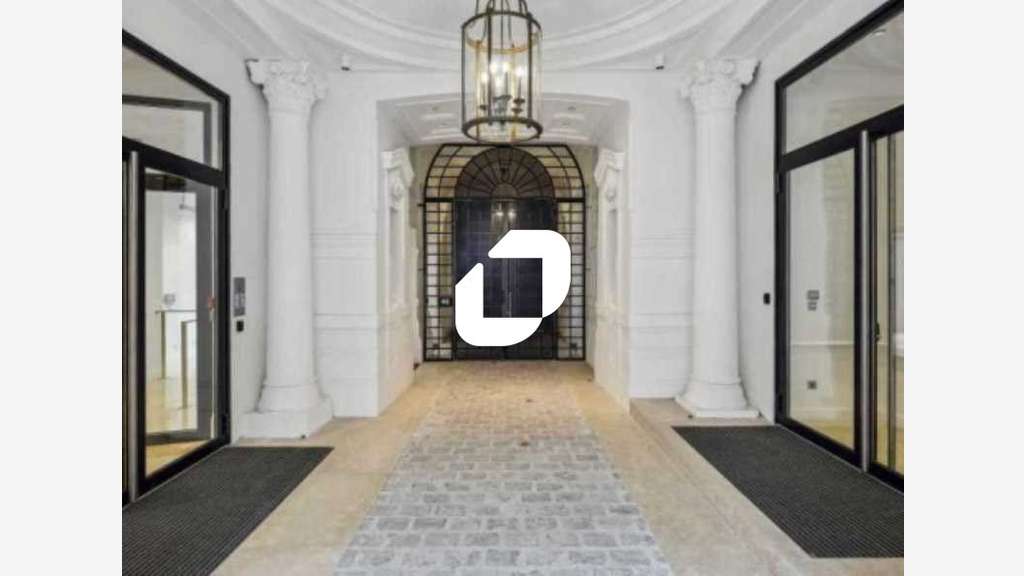 A louer Bureaux 1345m² Paris
