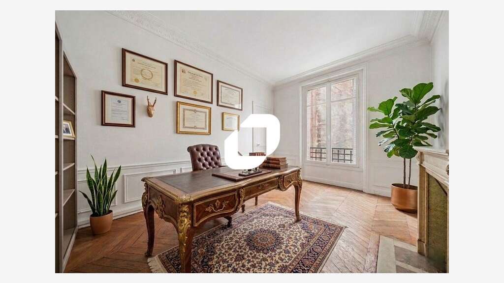 A louer Bureaux 138m² Paris