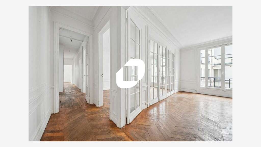 A louer Bureaux 138m² Paris