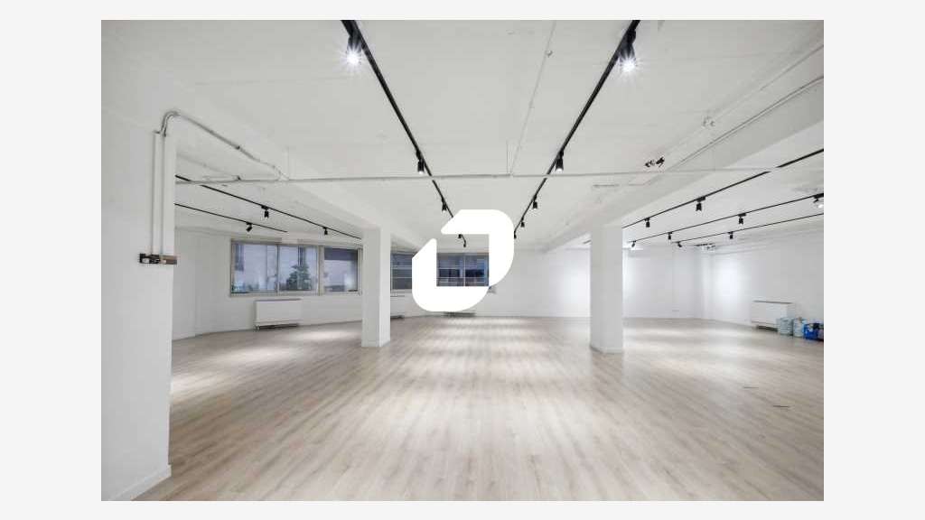 A louer Bureaux 210m² Paris