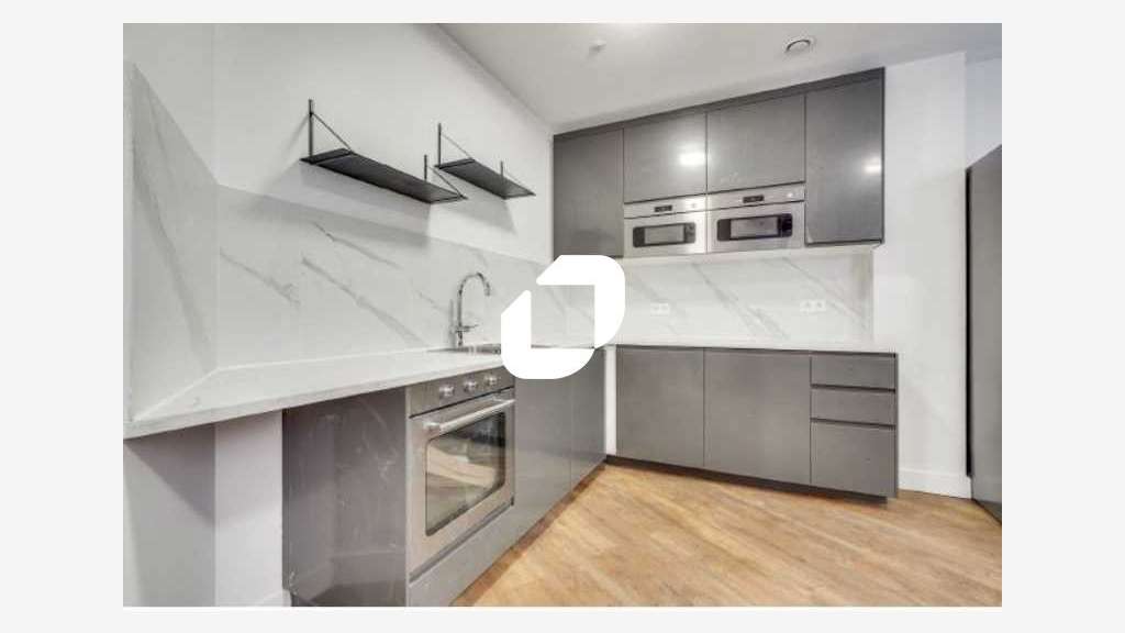 A louer Bureaux 680m² Paris