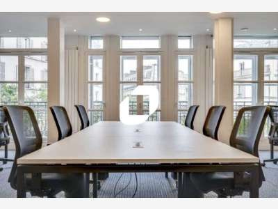 A louer Bureaux 680m² Paris