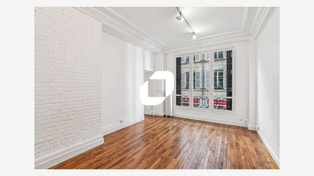 A louer Bureaux 632m² Paris