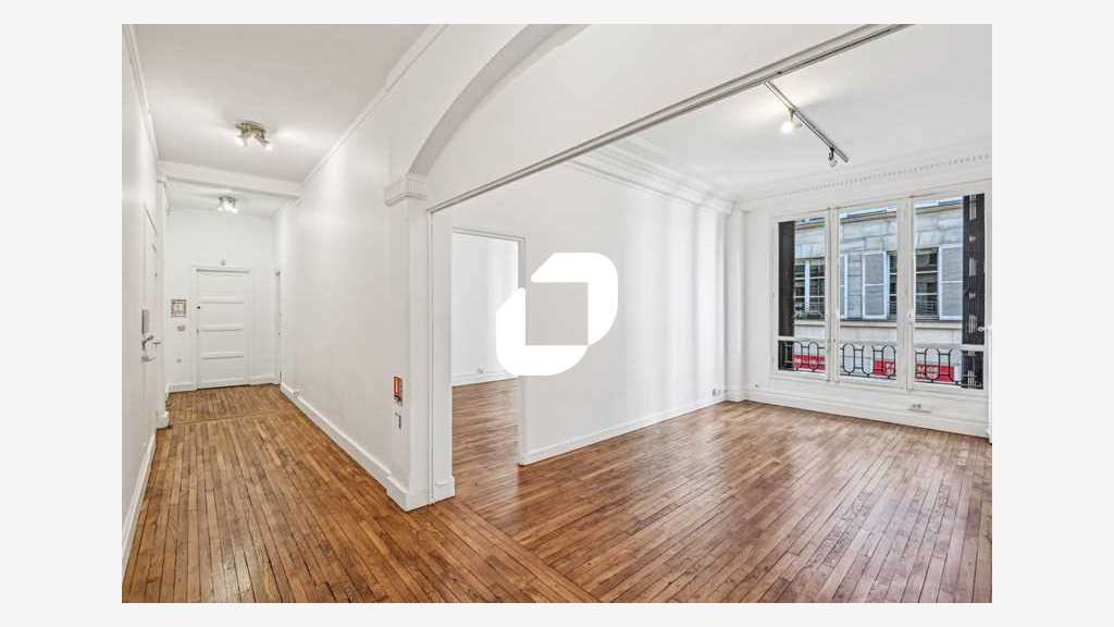 A louer Bureaux 632m² Paris