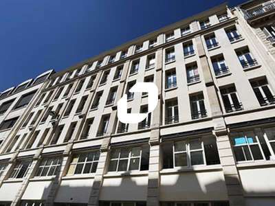 A louer Bureaux 704m² Paris