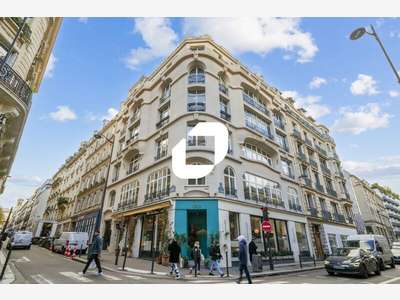 A louer Bureaux 366m² Paris