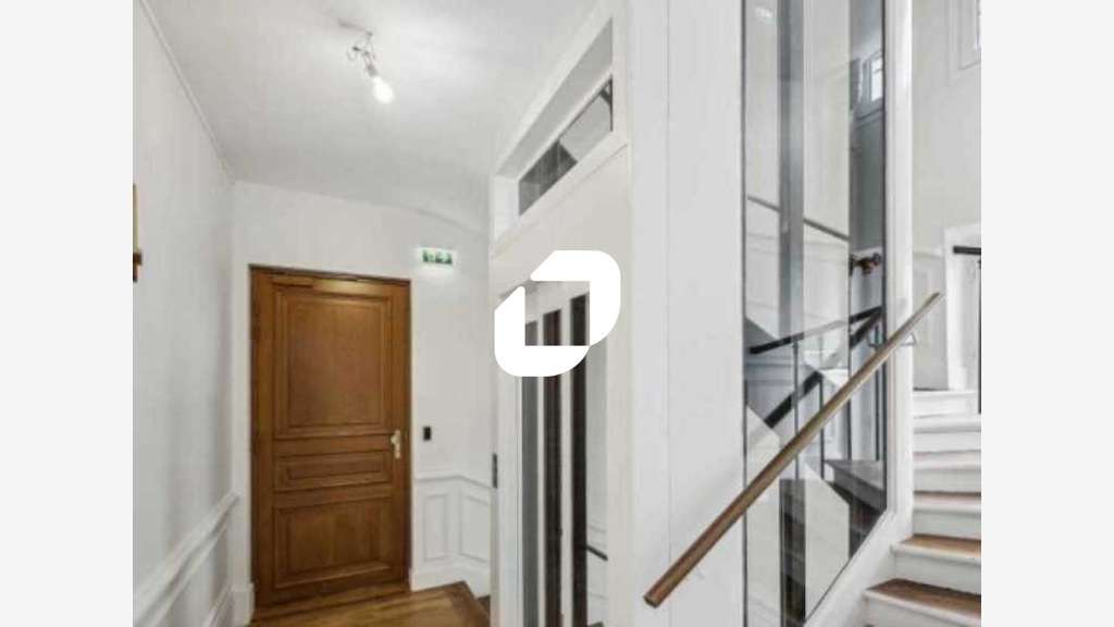 A louer Bureaux 1345m² Paris