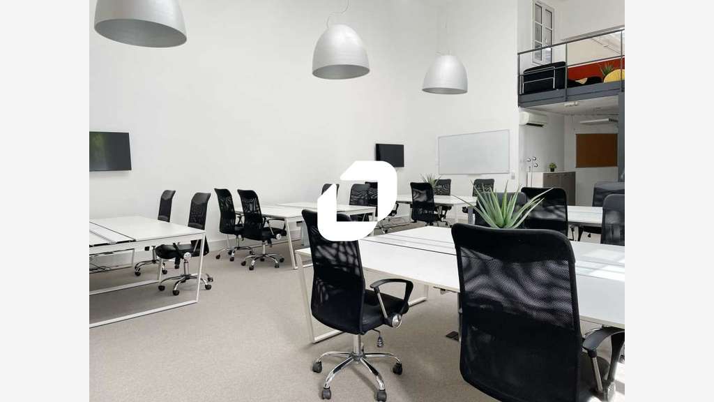 A louer Bureaux 720m² Paris