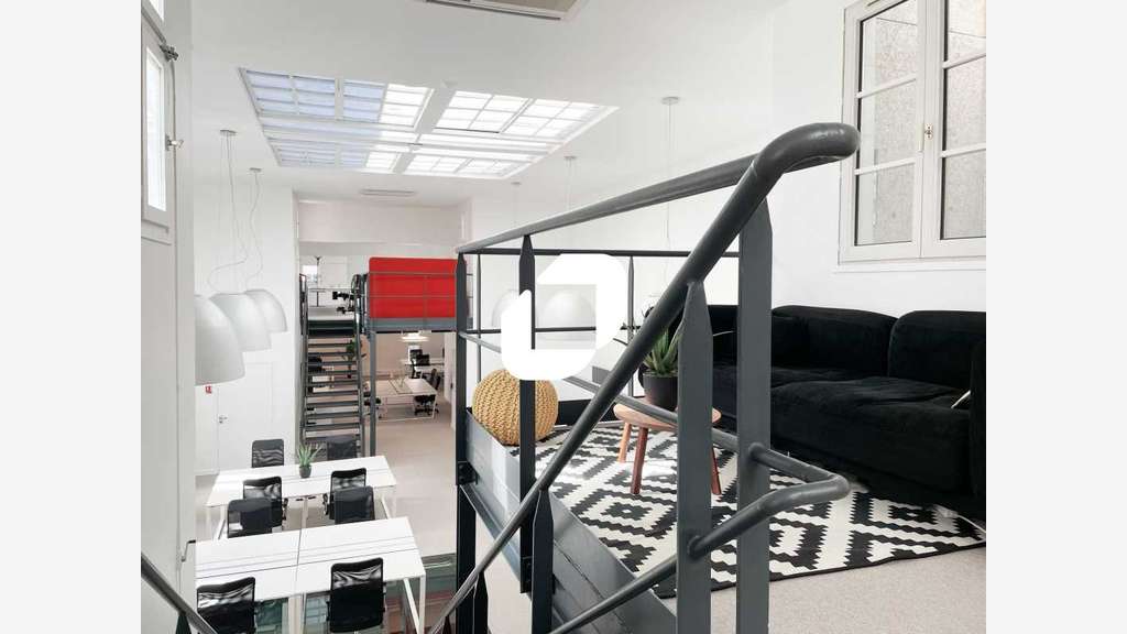 A louer Bureaux 720m² Paris