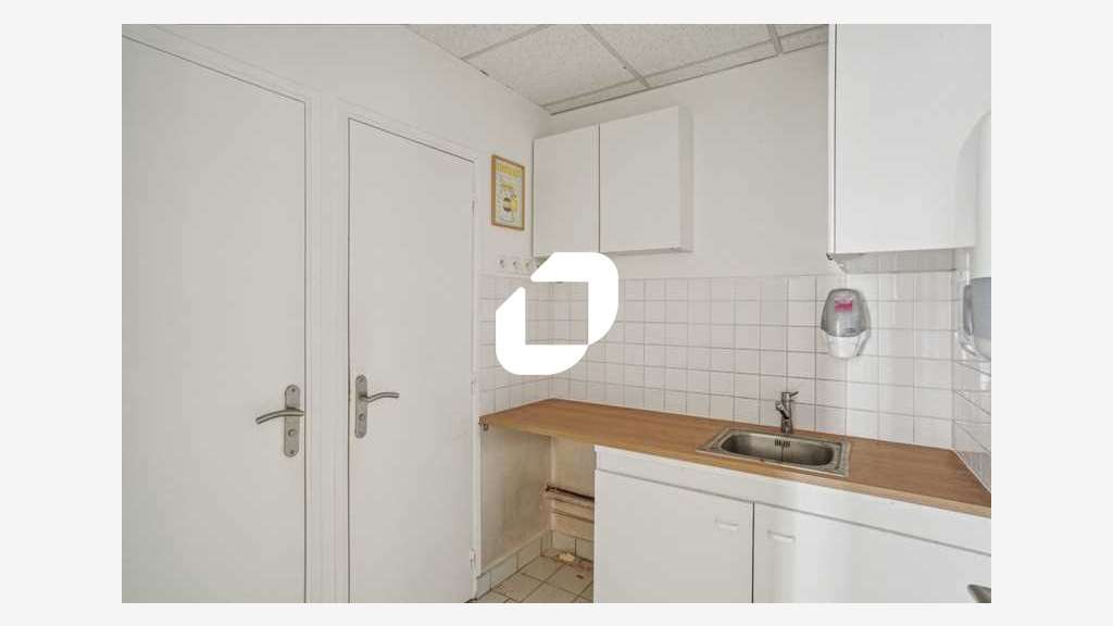A louer Bureaux 118m² Paris