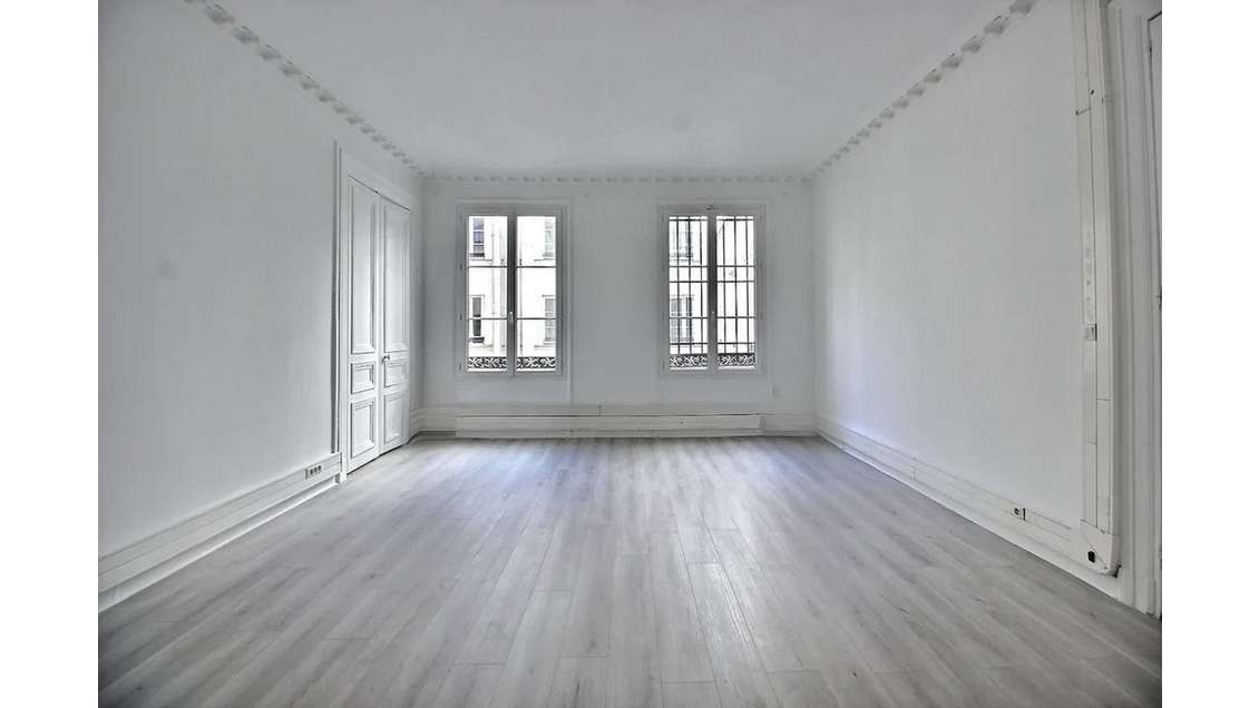 Location bureaux 132m² Paris 10e Grands Boulevards