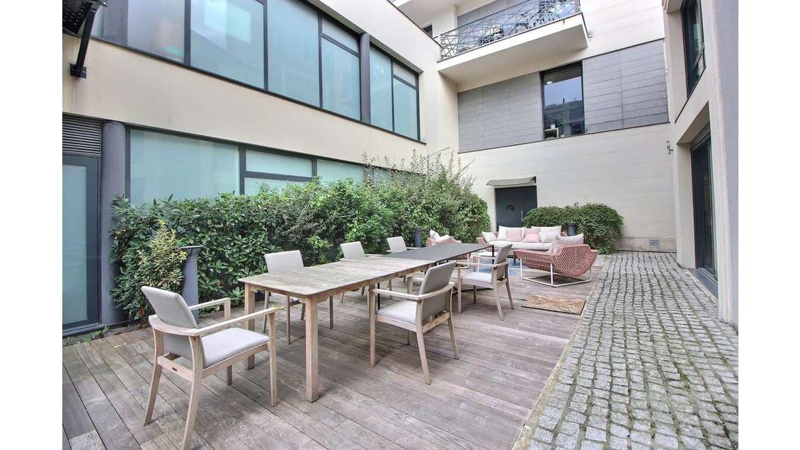 A louer loft d'architecte 374m² terrasse Paris 11