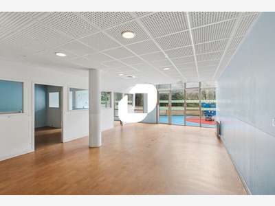 A louer Bureaux 366m² Paris