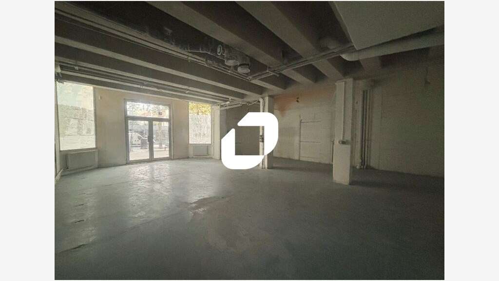 A louer Bureaux 76m² Paris